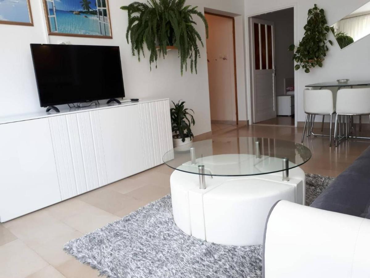 Apartment Eva มาคาร์สกา ภายนอก รูปภาพ